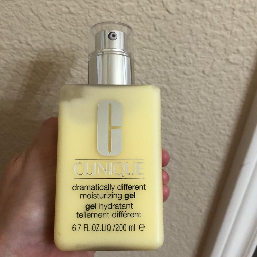 Clinique Dramatically different Moisturizing gel